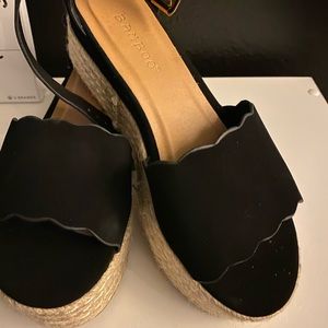 Black sandals